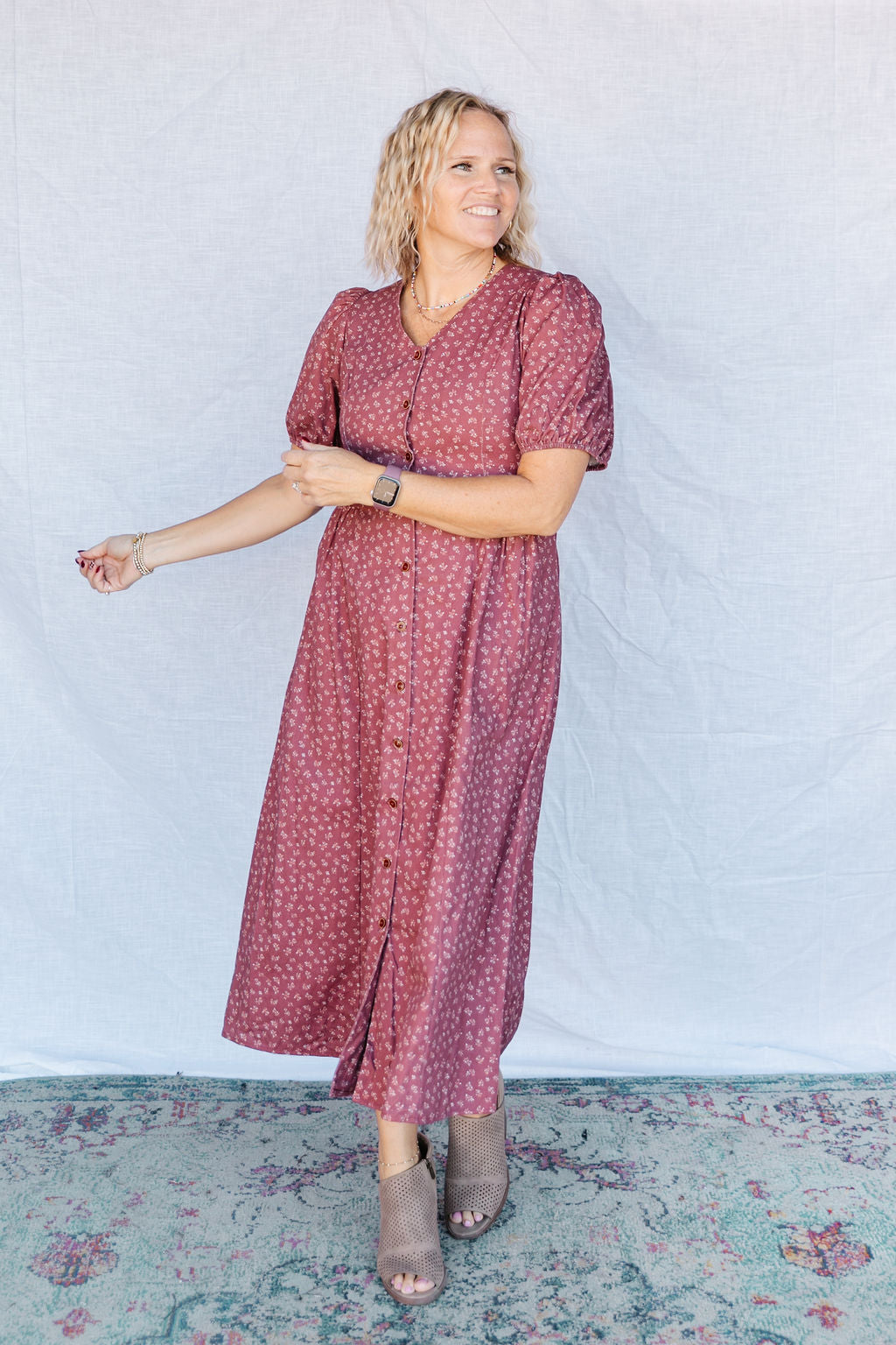 Twila Midi