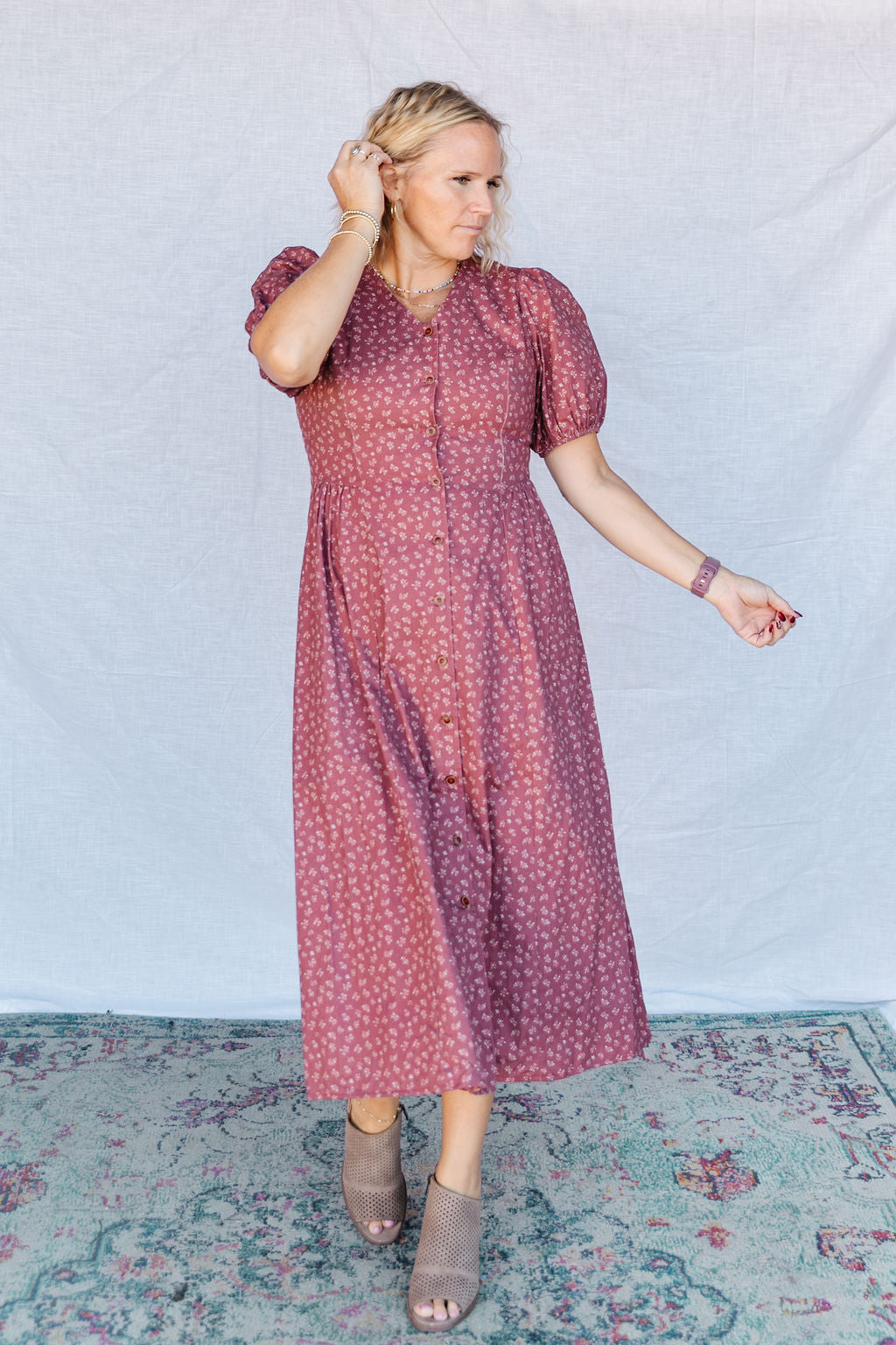 Twila Midi