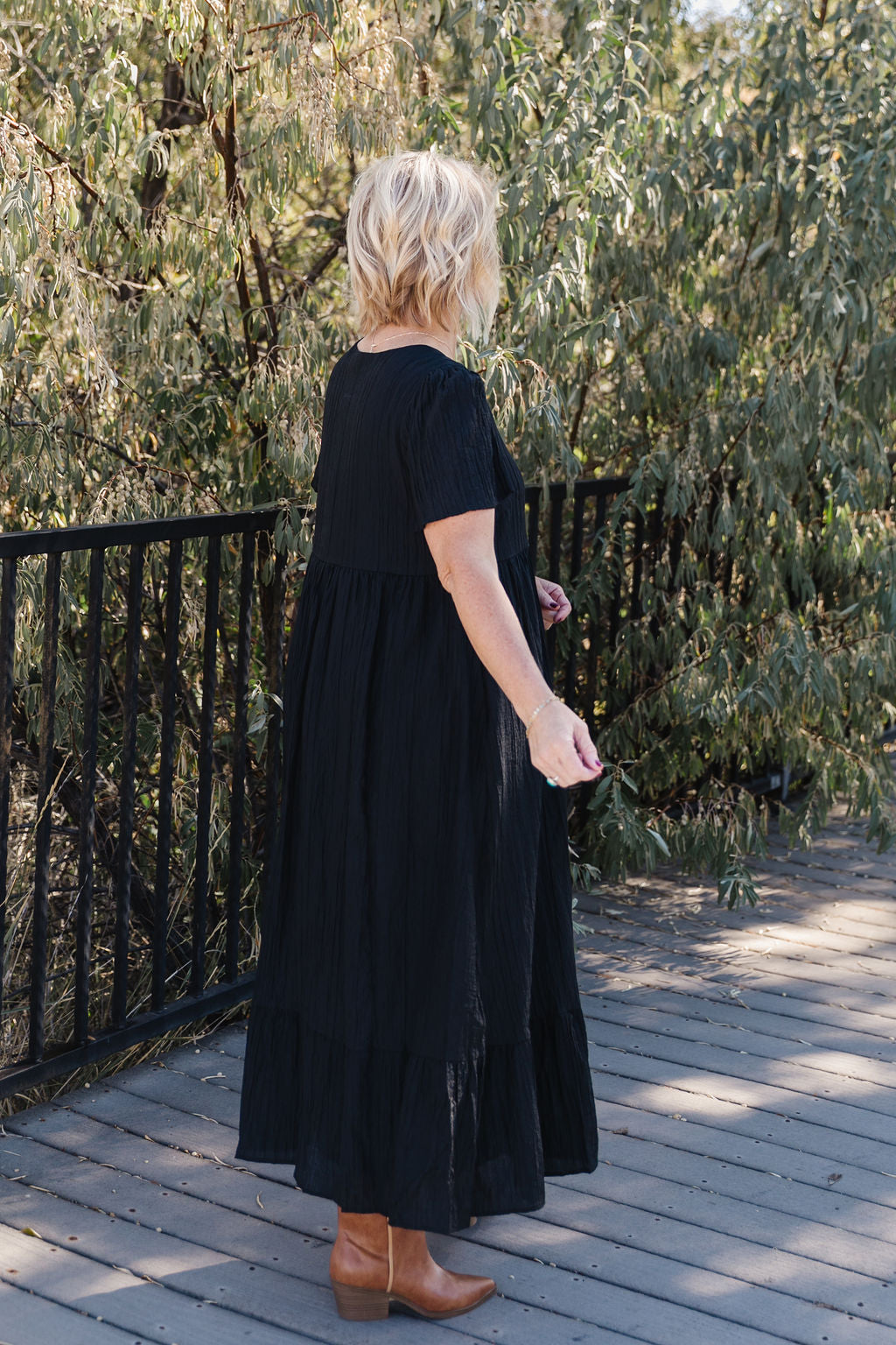 Wendi Black Midi