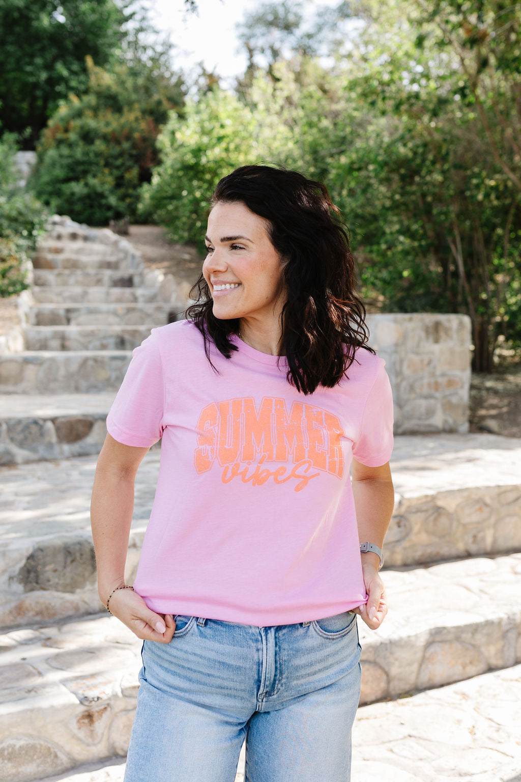 Summer Vibes Tee *ALL SALES FINAL*