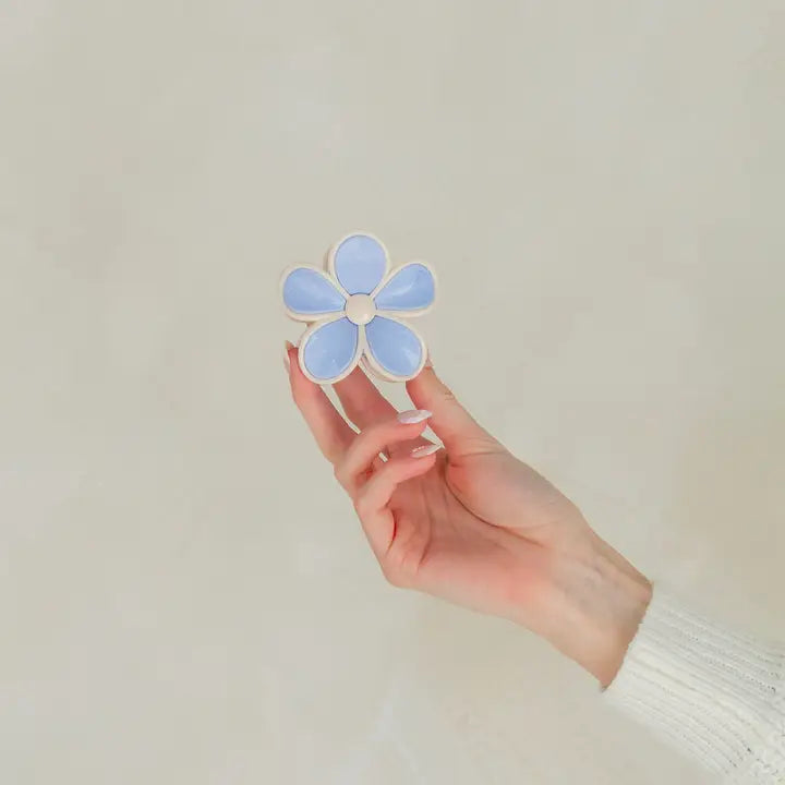 Andi Flower Claw Clip
