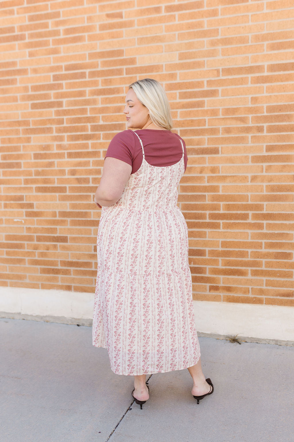 Leonie Midi