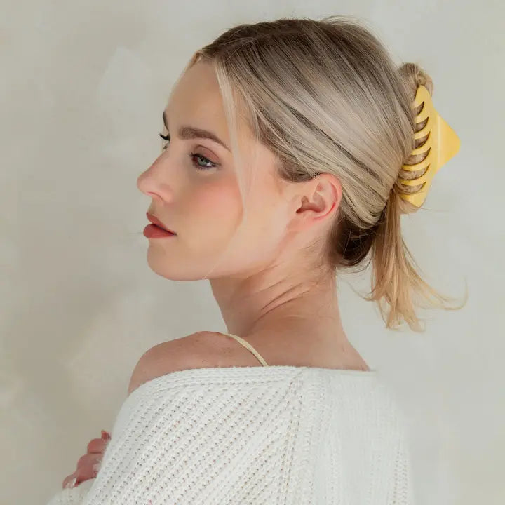 Andi Canary Yellow Claw Clip
