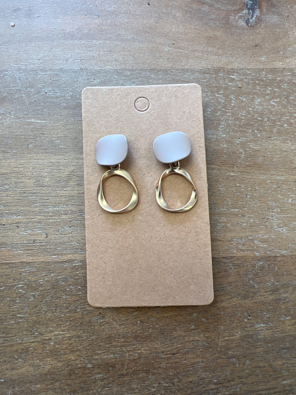 Gwen Earrings