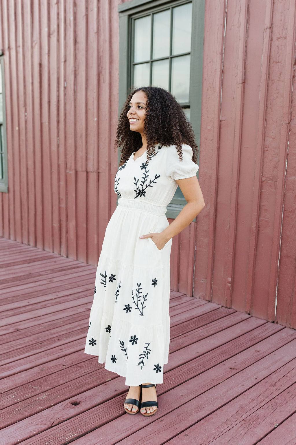 Coraline Midi