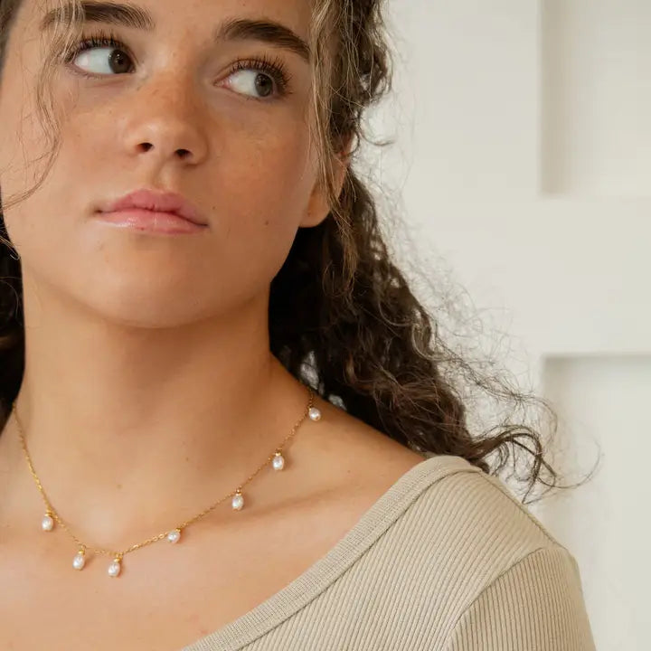 ANDI Hanging Pearls Necklace
