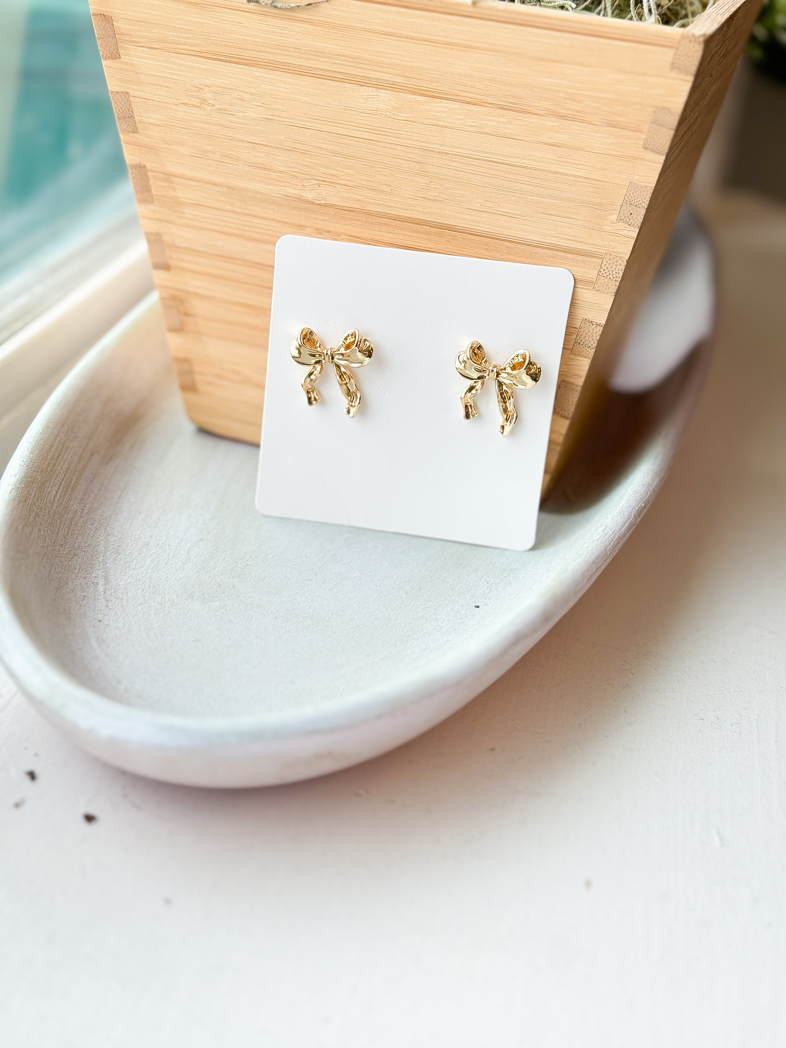 Gold Bow Earrings