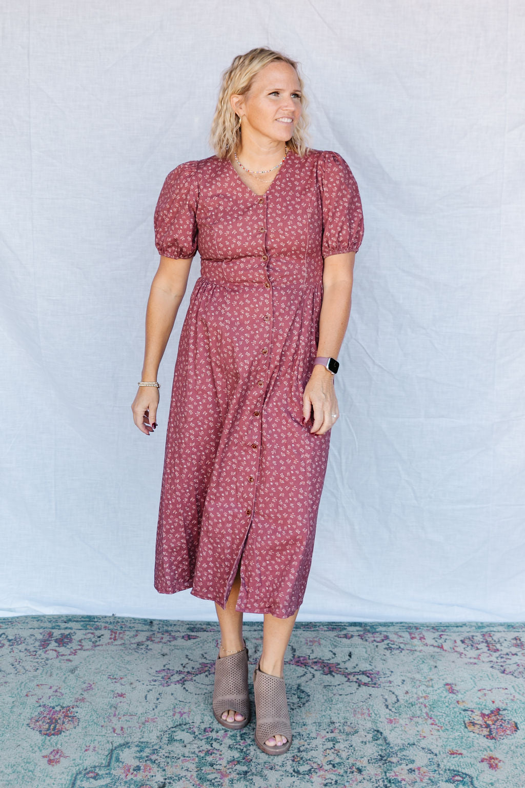 Twila Midi