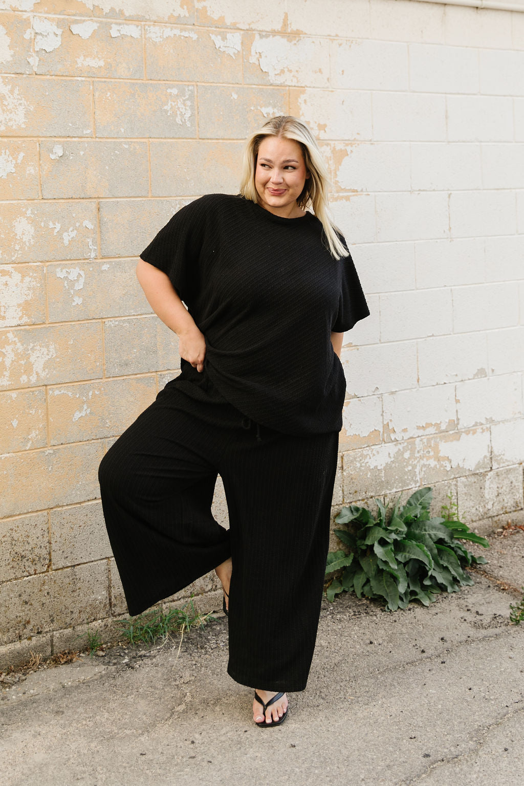 Delaney in Black Set