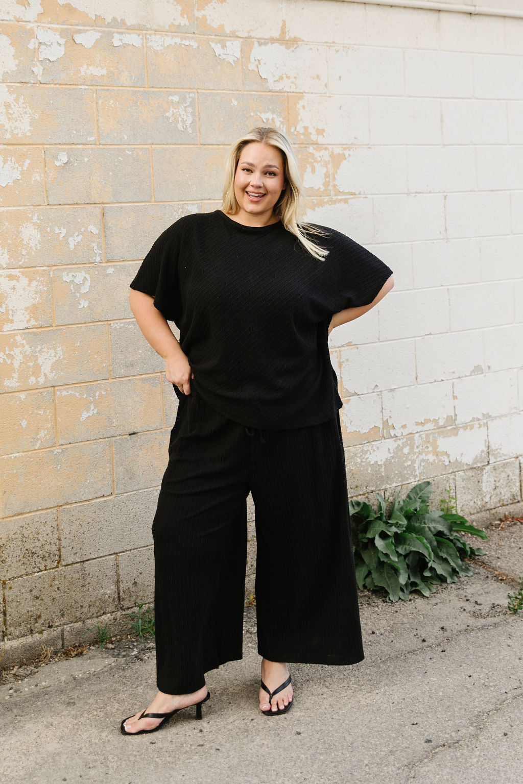Delaney in Black Set