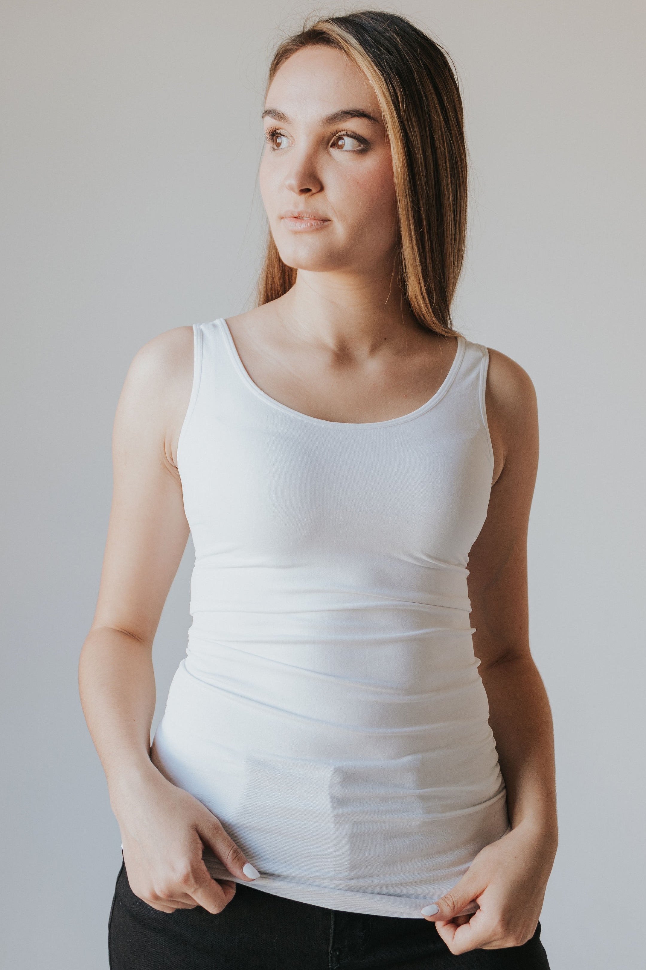 Perfect Layering Tank (PLUS) (White or Black)