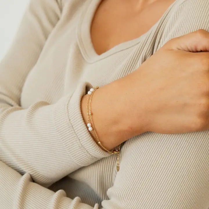 ANDI Gold & Pearl Chain Bracelet