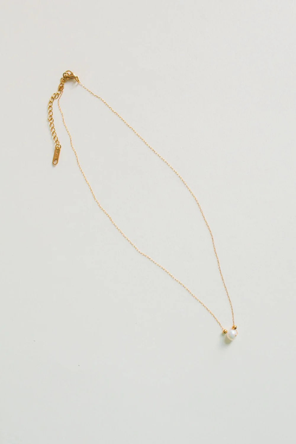 ANDI Simple Pearl Pendant Necklace