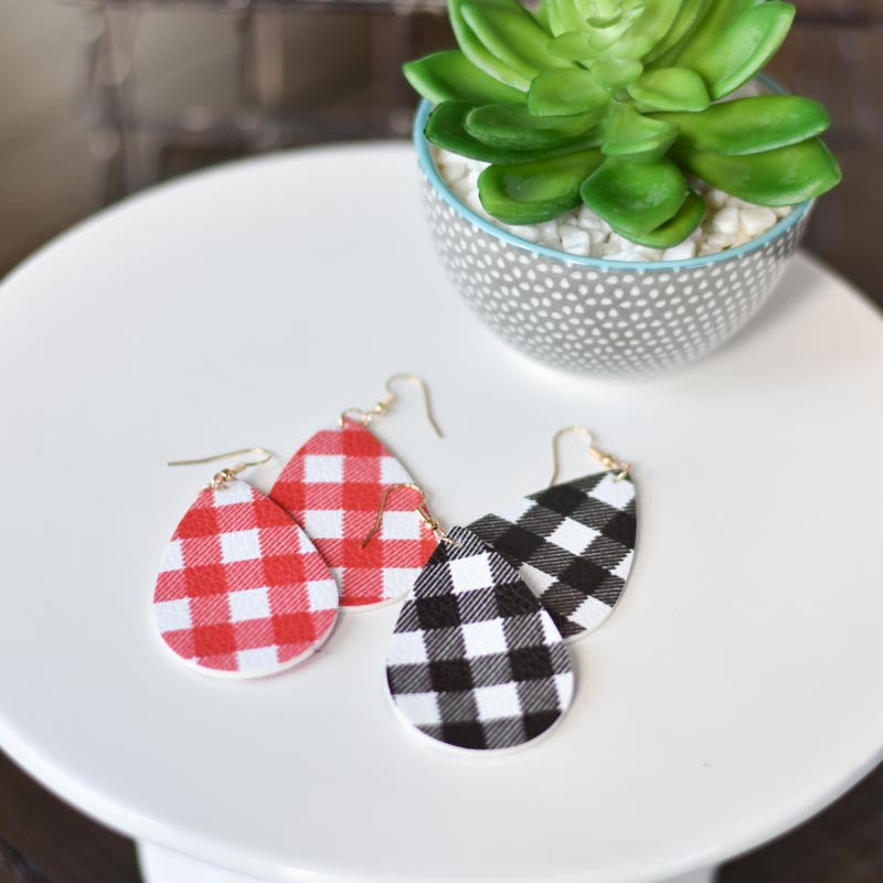 Picnic Pattern Tear Drop Earrings